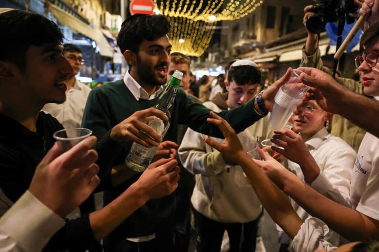 חגיגות בירושלים על חיסול יחיא סינוואר