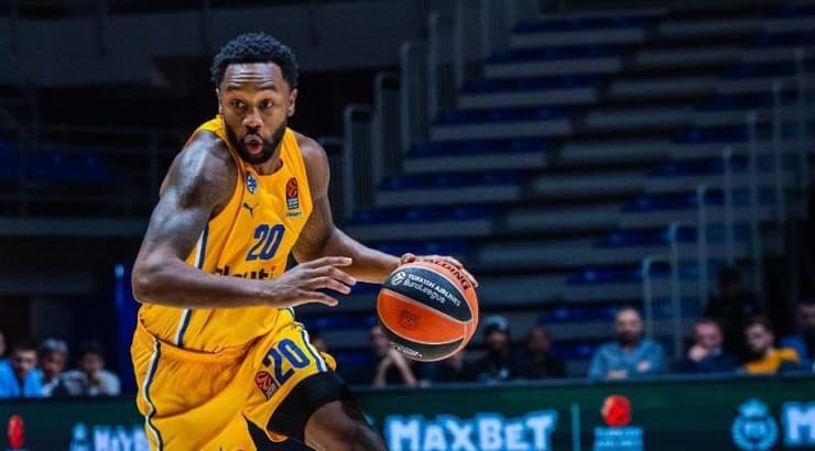 ליוואי רנדולף (ג'ורג'יה קוסטיץ') ליוואי רנדולף