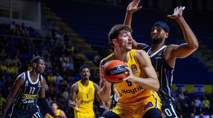 רומן סורקין (ג'ורג'יה קוסטיץ') רומן סורקין