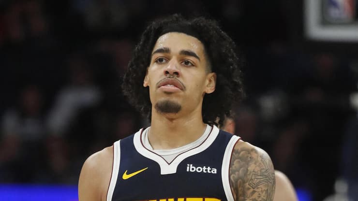 המצטיין של דנבר. ג'וליאן סטרות'ר (Bruce Kluckhohn/Reuters) שחקן דנבר נאגטס ג'וליאן סטרות'ר