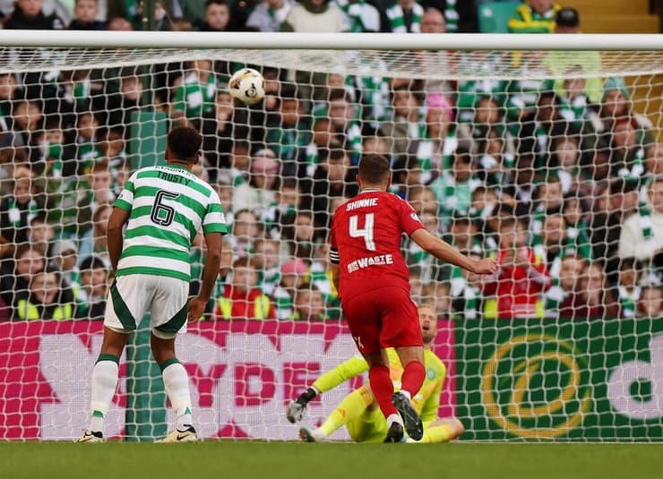 גרהאם שייני קובע את תוצאת המשחק