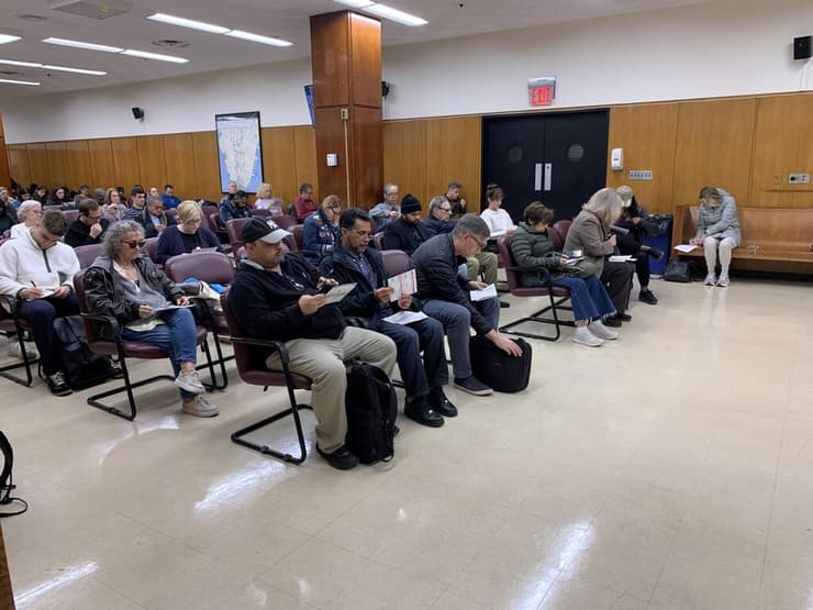 מושבע מושבעים בית משפט ניו יורק