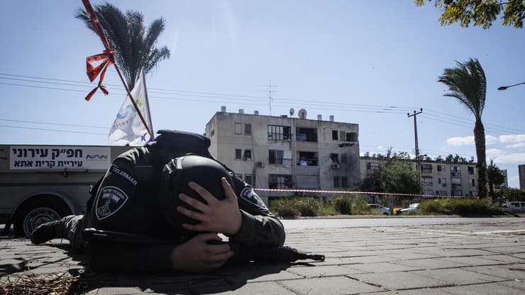 זירת פגיעת הרקטה בעיר