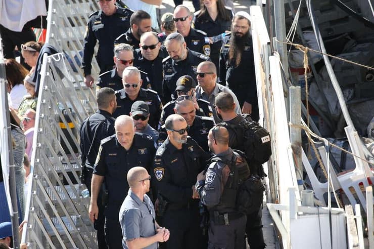 מפכ"ל המשטרה ליד הכותל המערבי