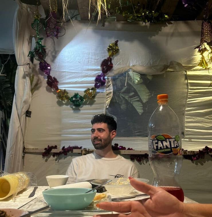 גיא גלבוע דלאל בחג בשנה שעברה