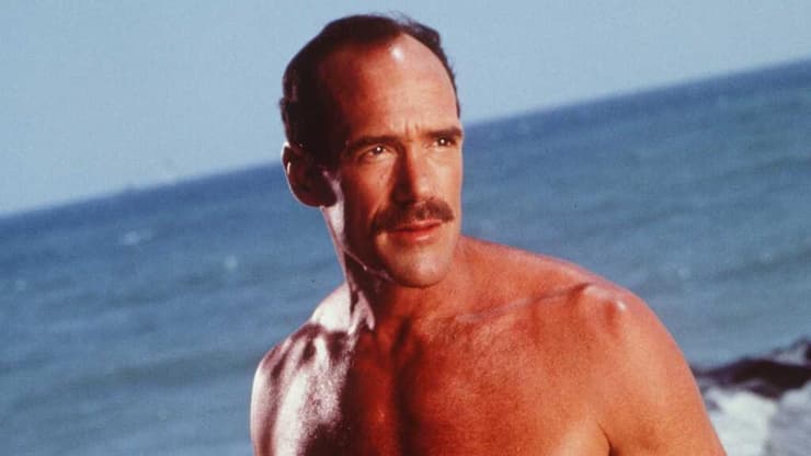 מייקל ניומן, מתוך "משמר המפרץ"