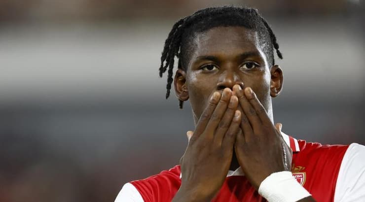 בריל אמבולו חוגג (רויטרס) בריל אמבולו חוגג