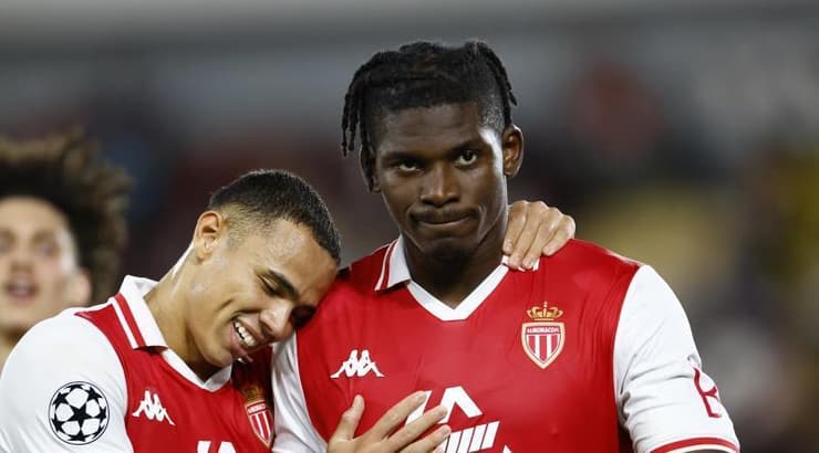 בריל אמבולו חוגג (רויטרס) בריל אמבולו חוגג