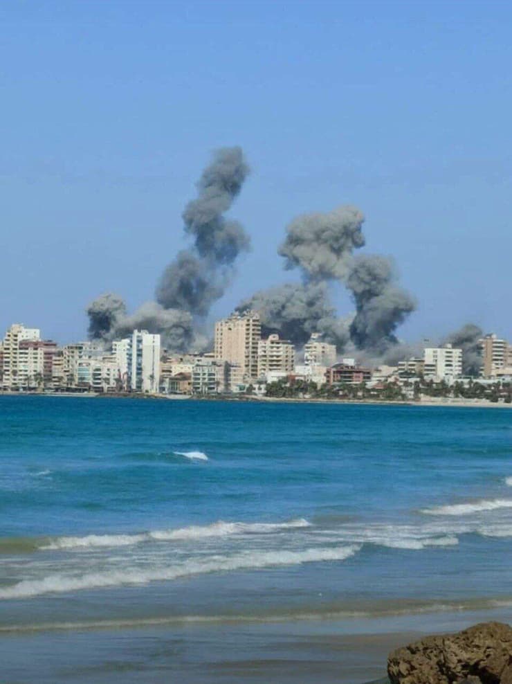 תקיפות בצור