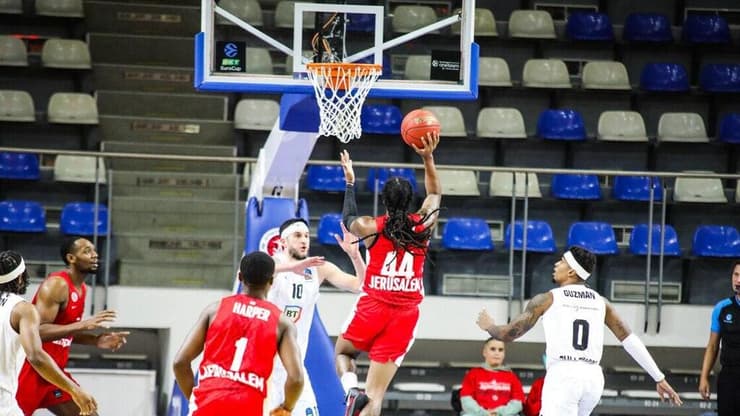 הפועל ירושלים קלוז'