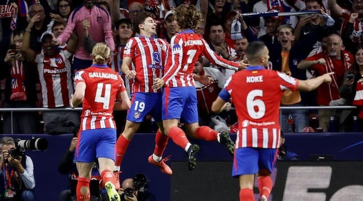 שחקני אתלטיקו מדריד חוגגים