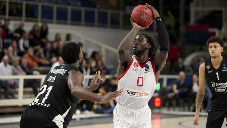 טרנטו - הפועל ת"א ג'ונתן מוטלי