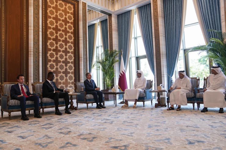 תמים בן חמד אל ת'אני ואנתוני בלינקן