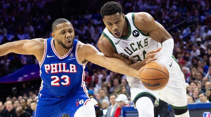 יאניס אנטטוקומפו