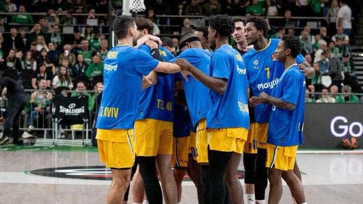 שחקני מכבי ת"א