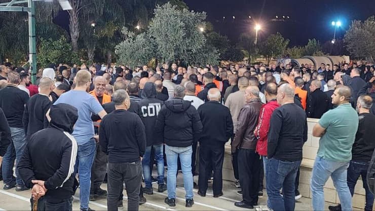 הלווית רג'ואן מנאע שנהרגה מפגיעת רקטה במג'ד אל-כרום