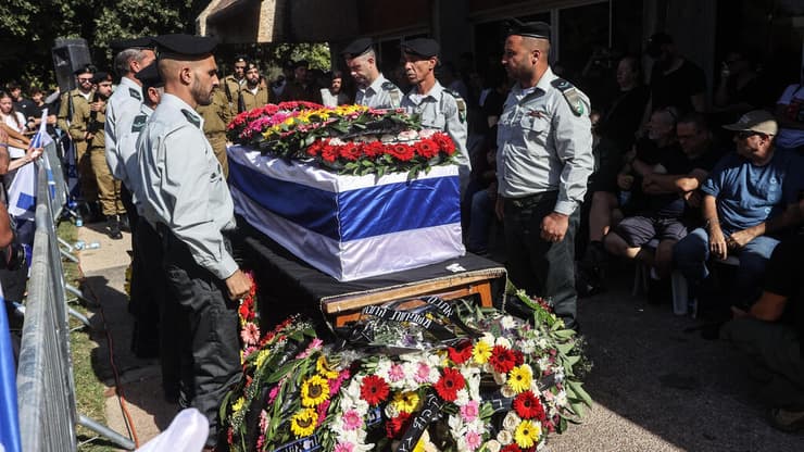 הלוויתו של גיא עידן ז"ל בבית העלמין שמרת