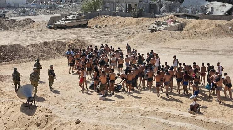 מערבית לבית לאהיא, הצבא עצר את כל הגברים שהיו בבתי מחסה עבור עקורים