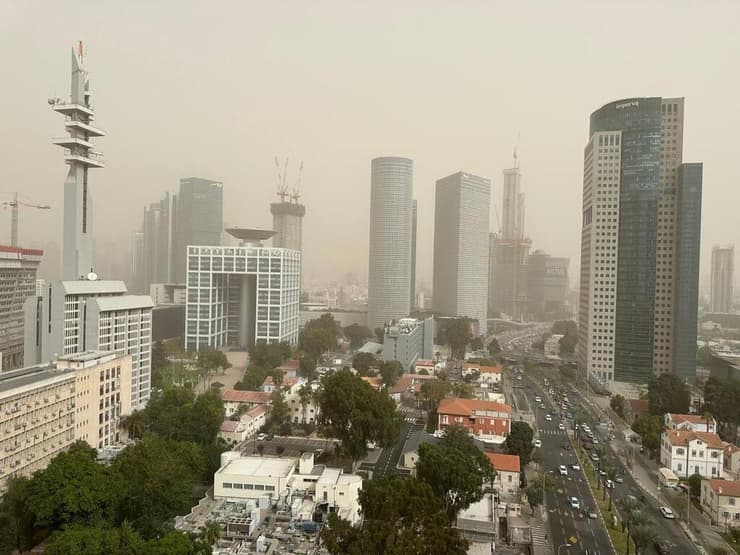 אובך כבד בתל אביב