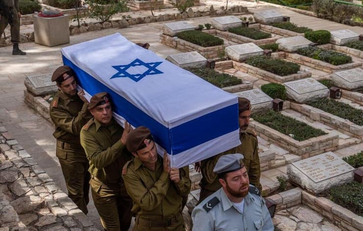 הלוויתו של רס"ב (במיל') מרדכי חיים אמויאל ז"ל בהר הרצל