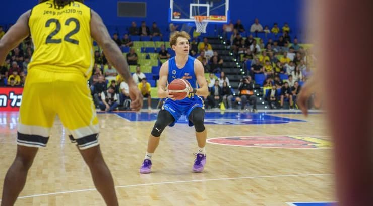 רוקאס יוקובאיטיס (רועי כפיר) רוקאס יוקובאיטיס