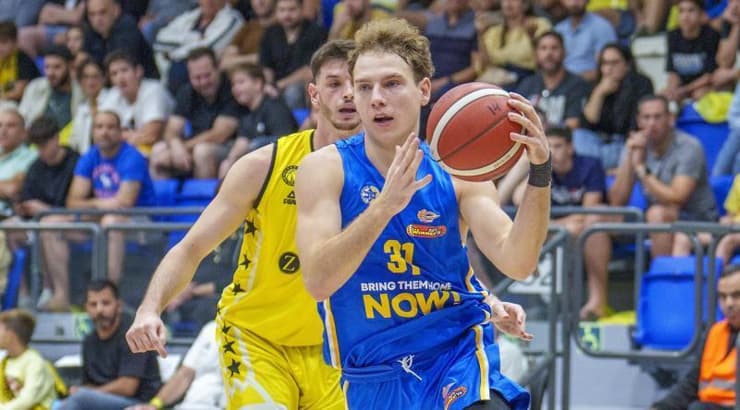 רוקאס יוקובאיטיס (רועי כפיר) רוקאס יוקובאיטיס