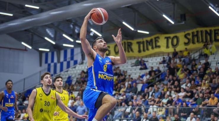 רפי מנקו (רועי כפיר) רפי מנקו