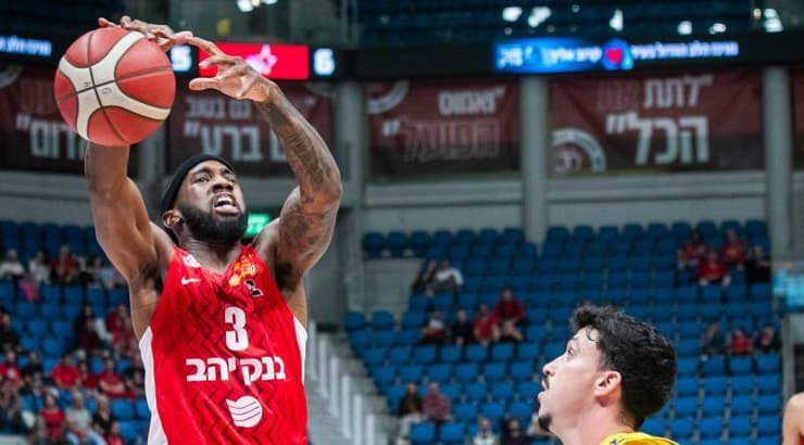 קאדין קרינגטון (אורן בן חקון) קאדין קרינגטון