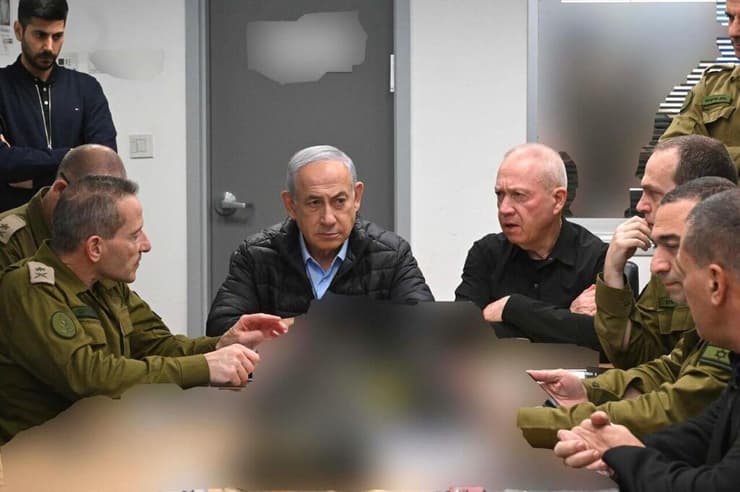 בנימין נתניהו בבור במהלך התקיפה באיראן, הקריה שבתל אביב