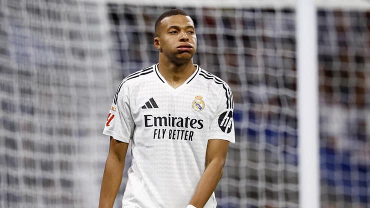 משחק חלש. אמבאפה (צילום: REUTERS/Susana Vera) אמבאפה