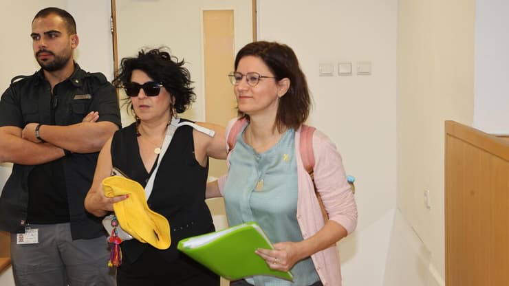 ביהמ"ש השלום רחובות- ירדן מן מואשמת על תקיפת השרה עידית סילמן