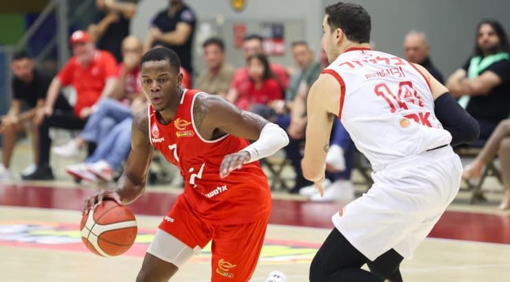 אייברסון מולינאר מול עוז בלייזר (שחר גרוס) אייברסון מולינאר מול עוז בלייזר