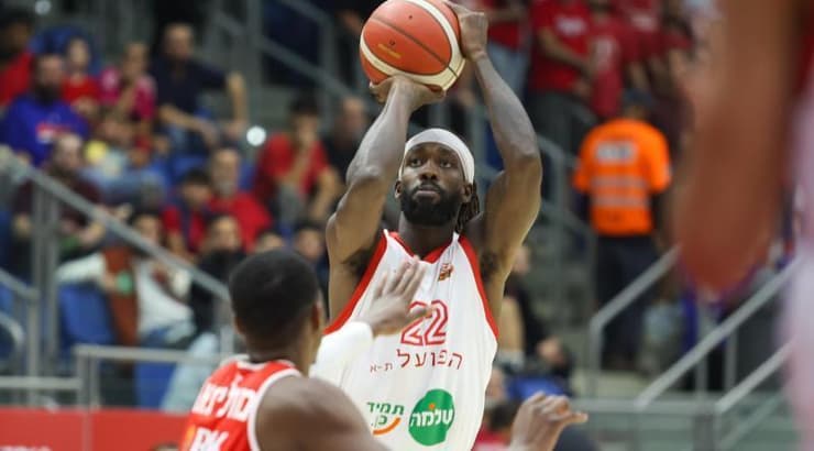 פטריק בברלי (שחר גרוס) פטריק בברלי