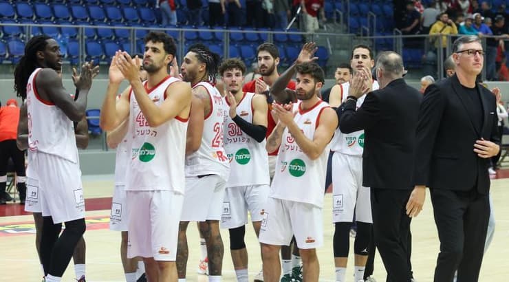 שחקני הפועל תל אביב