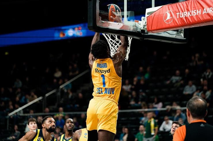 20 נקודות שלו לא הספיקו. הורד (צילום: Rokas Snarskis) ג'יילן הורד