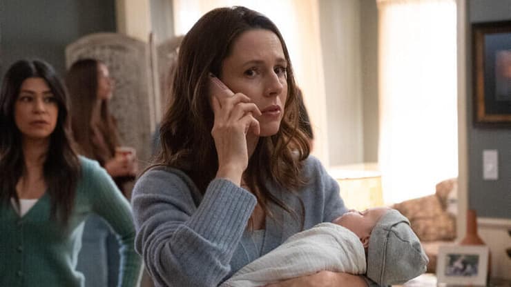 אלונה טל מתוך "אריות הים"