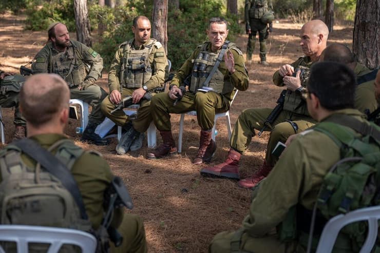 רב אלוף הרצי הלוי בסיור הערכת מצב בגליל המערבי