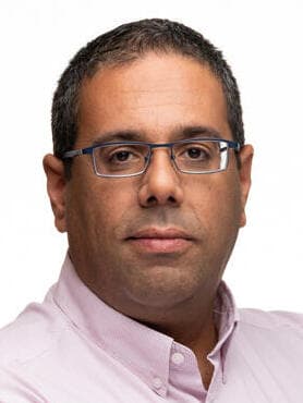 עמוס דבוש מנכ"ל קרדן נדל"ן