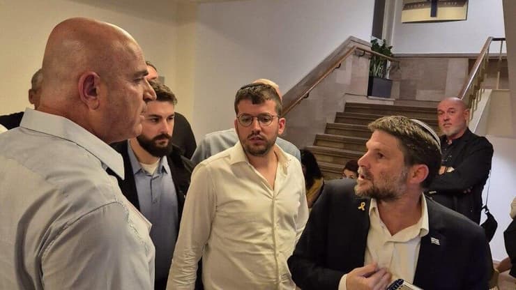 משה דוידוביץ  וסמוטריץ'