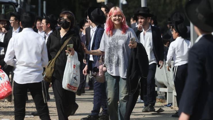 יום גיוס חרדים בתל השומר - מחאת חרדים כנגד הגיוס