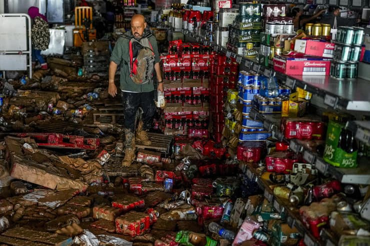 ספרד שיטפונות הצפות מחוז ולנסיה 