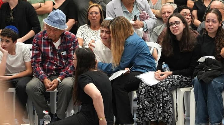 טקס אשכבה של עומר ויינשטיין ז"ל בראש פינה שנהרג מטיל חיזבאללה