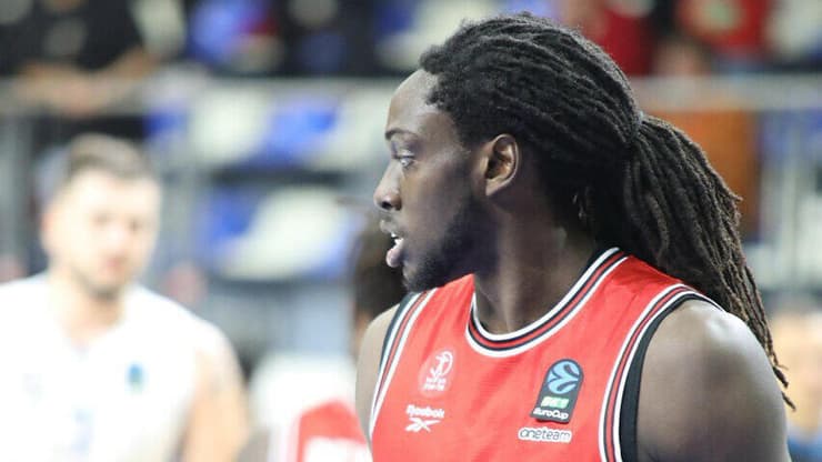 יחתום אצל הבלאנקוס? מוטלי (צילום: באדיבות הפועל ת"א) מוטלי