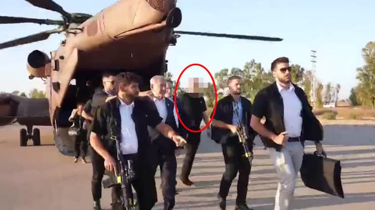 ראש הממשלה בנימין נתניהו עם  המדליף של המסמכים הסודיים