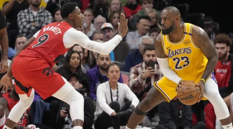 לברון ג'יימס בפעולה (רויטרס) לברון ג'יימס בפעולה