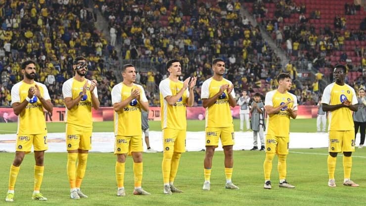 שחקני מכבי ת"א