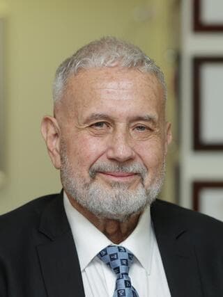 עו"ד זאב ולנר