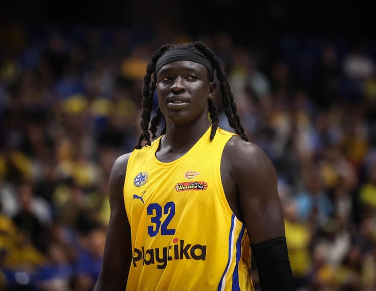 חזר לפרקט. גבריאל (צילום: עוז מועלם) שחקן מכבי ת"א ווניין גבריאל