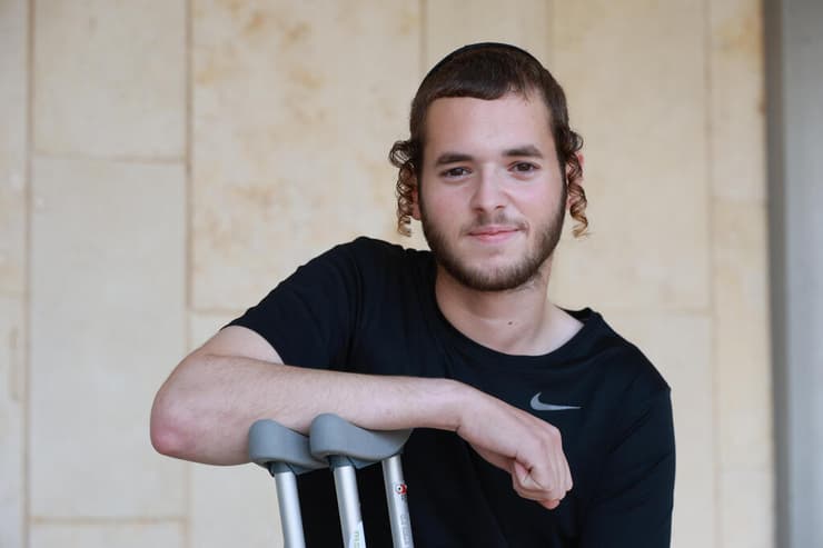 חיים טרייטל. "הרגשתי משהו חד נכנס לרגל" (צילום: אביגיל עוזי) חיים טרייטל