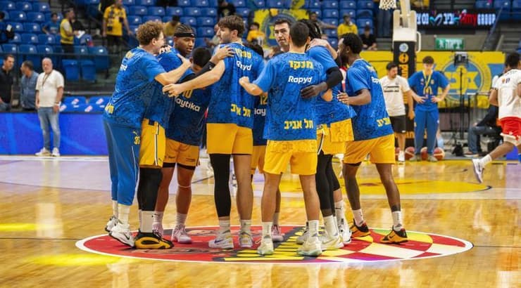 שחקני מכבי תל אביב